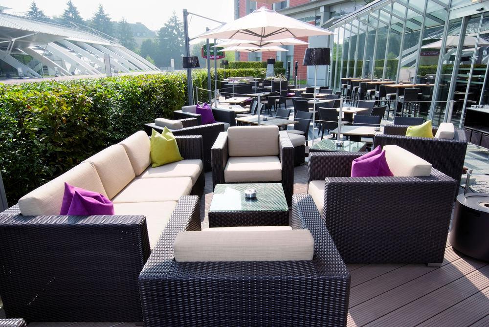 Courtyard By Marriott Linz Hotel Bagian luar foto